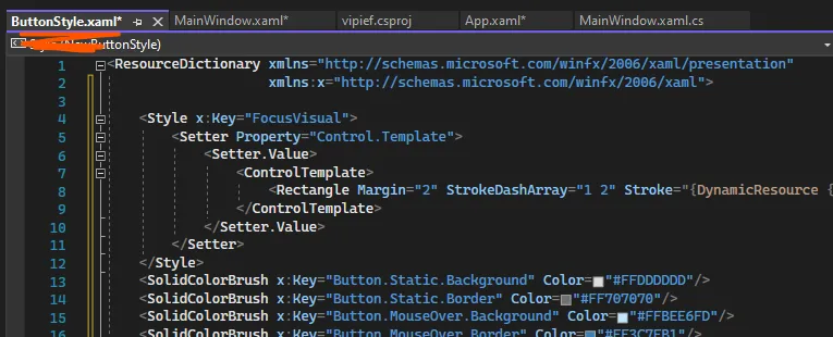 ButtonStyle.xaml после вставки кода: FocusVisual, Button.Static.Background, Button.Static.Border и другие SolidColorBrush