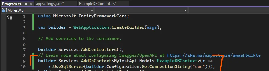Program.cs с builder.Services.AddControllers() и вызовом AddDbContext для MyTestApi.Models.ExampleDBContext с UseSqlServer — оранжевая обводка строки